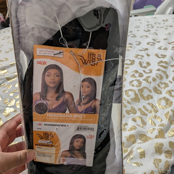 It's A Wig Headband Wig in the color 1 Black - Picture 1 of 5
